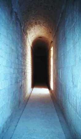 Tunnel2 water canal.jpg